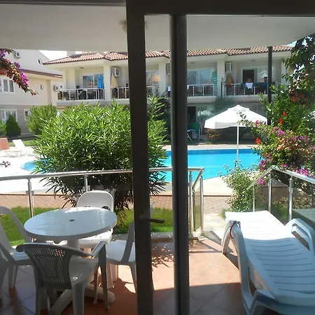 Sunset Beach Club 1 Bedroom Apt Daire